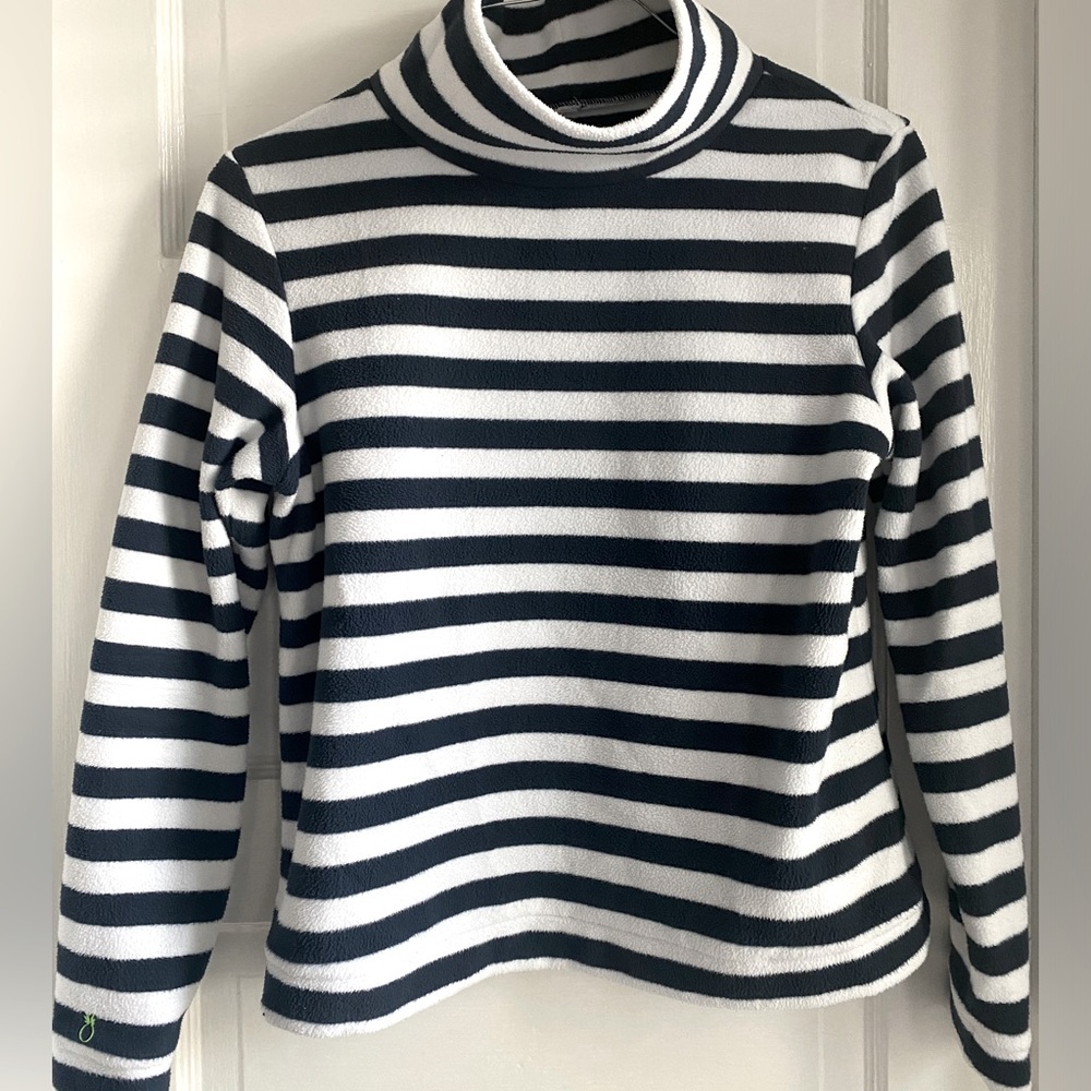 Dudley Stephens | Park Slope Turtleneck in Vello Fleece (Navy Blue Stripe)